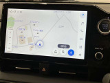 純正ナビを装備。タッチパネル式で使いやすく、お出かけもラクラクです。