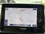 純正のメモリーナビ搭載です。初めての場所でも安心ですね♪