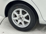 タイヤサイズは175/70R14!社外アルミホイール!納車前の点検時にタイヤ交換させていただきます!