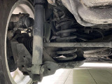 お車を安心してお乗りいただく為には、足回りの定期点検が欠かせません。サービスサポート(有償保証)では無料点検もご提供しており、安心のカーライフをお過ごしいただけるサポート体制が整っています。