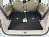 後部座席両側を倒せば広々としたラゲージスペースが出現!