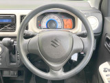 ステアリングも使用感が少なく、きれいな状態となっております♪