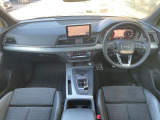 Q5 40 TDI クワトロ スポーツ ディーゼル 4WD 