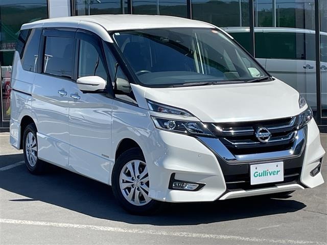 セレナ 2.0 ハイウェイスター VセレクションII 4WD 4WD ワンオーナー