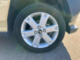 アルミホイール装着しております。