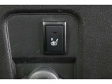 ■シートヒーター■ボタンひとつでシートがホカホカ。寒い冬でも快適にドライブ!
