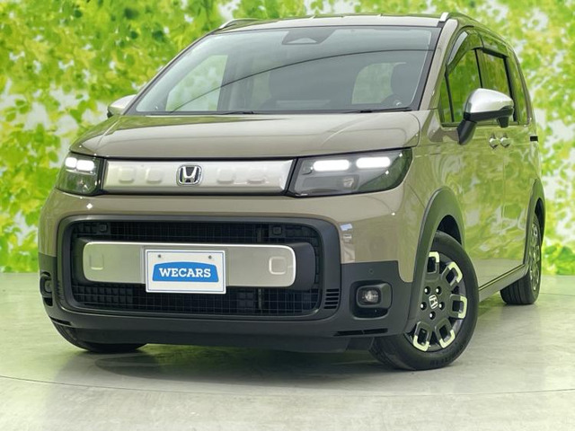 フリード 1.5 ハイブリッド クロスター