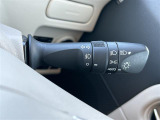 【 オートライト 】オートライトなのでライトの点け忘れを気にすることなく運転が出来ます♪