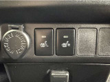 シートヒーター装備!エアコンに比べて暖まるスピードが速いので冬でも快適に過ごせます