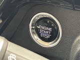 【スマートキー・プッシュスタート】鍵を挿さずにポケットに入れたまま鍵の開閉、エンジンの始動まで行えます。
