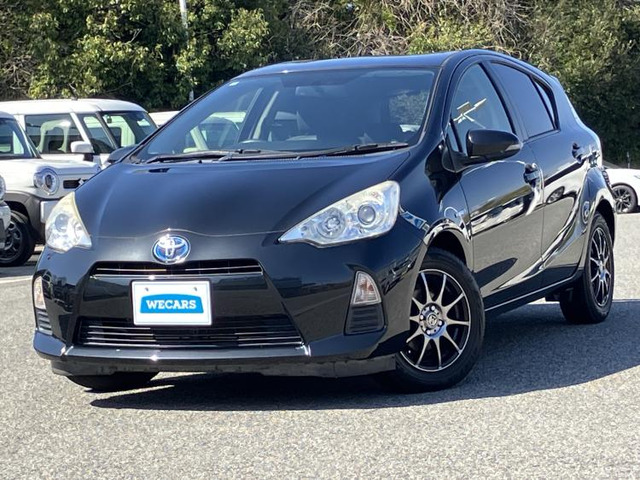 アクア 1.5 G ブラックソフトレザーセレクション 