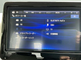 BluetoothやフルセグTV、スマホのミラーリングも出来るHDMIなどオーディオ機能も充実してます。