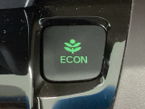 ★ECONスイッチ★ エコドライブを加速しよう!スイッチをONにすると、運転の仕方によるロスを抑え込み燃費をよくするようクルマが頑張ります(*^ー^*)燃費向上にチャレンジ♪
