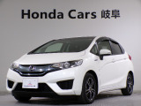 フィットHYBRID Fパッケージの白色走行距離5.9万キロが入庫しました。