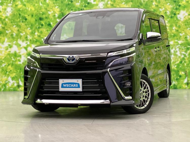 ヴォクシー 1.8 ハイブリッド ZS 煌III 