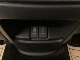 後席にもUSBチャージャー搭載。スマートフォンなどの充電にとっても便利です。