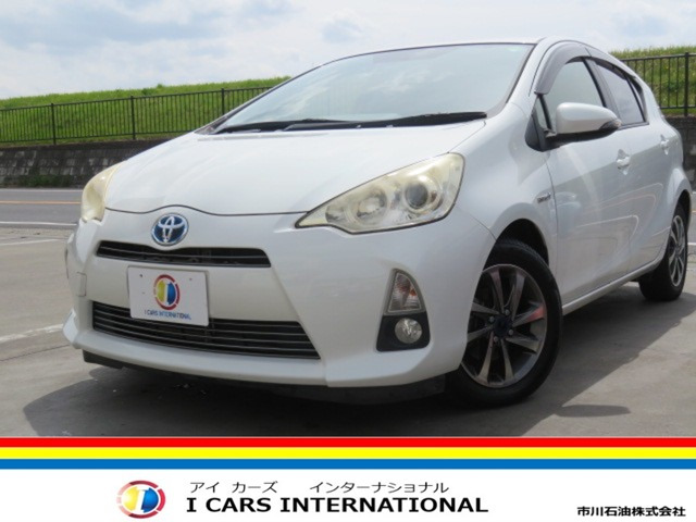 アクア 1.5 S 車検整備付 社外ナビ