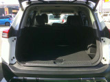 ラゲッジスペースに荷物を載せる事も大丈夫です この様に使い勝手もいい 状態良好です