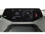 マルチインフォメーションディスプレイ付きのメーターです!エコ運転へ導く多彩な情報を表示してくれます。
