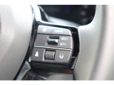 安全運転支援システムHonda SENSINGを搭載。衝突軽減ブレーキや、誤発進抑制機能、アダプティブクルーズコントロール、車線維持など複数の先進技術で安心・快適なドライブをサポートします。