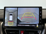 【パノラマモニター】車両周囲を上から見下ろしたような映像を表示。正確なモニタリングが可能になり、駐車時・幅寄せをアシストします!
