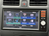 日産純正メモリーナビ。操作も簡単なタッチパネルです。