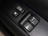 電動格納式ドアミラー・パワーウインドウを装備しています。