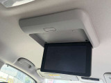 お子様も大喜び!後席モニターです。