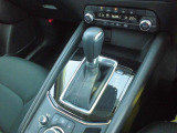 6速オートマはマニュアルモード機能付きです。