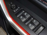電動格納式ドアミラー・パワーウインドウを装備しています。