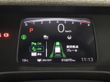 ホンダが推し進める総合先進安全装備のセンシング搭載! 衝突や斜線はみだしなどの危険が予測される時、センサーが警告。ヒューマンエラーを高度先進技術が補完してくれます。