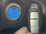 【スマートキー(エンジンスタートストップスイッチ)】スマートキー(電子キー)を持っていれば、スイッチを押すだけでエンジンをかけることができます!