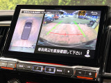 【マルチアラウンドモニター】専用のカメラにより、上から見下ろしたような視点で360度クルマの周囲を確認することができます☆死角部分も確認しやすく、狭い場所での切り返しや駐車もスムーズに行えます。