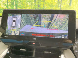 【パノラミックビューモニター】専用のカメラにより、上から見下ろしたような視点で360度クルマの周囲を確認することができます☆死角部分も確認しやすく、狭い場所での切り返しや駐車もスムーズに行えます。