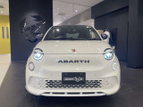 アバルト500e ツーリズモ ハッチバック