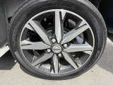 純正アルミホイールです。