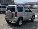 通勤や通学にもオススメのお車です☆