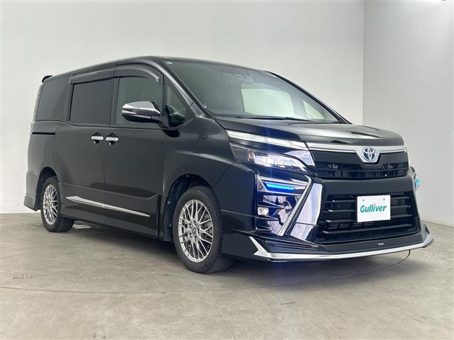 ヴォクシー 1.8 ハイブリッド ZS 煌III 修復歴無し