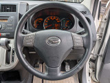 純正ステアリング
