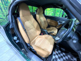 運転席シート廻りは使用感も少なく、良好な状態となっています。丁寧に使われていたことがよくわかりますね。