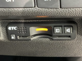 いまや快適なカーライフに欠かせないETCが付いています。