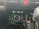 オートエアコン付きなので車内も快適♪