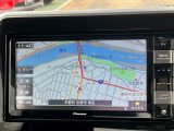メモリーナビゲーション搭載。タッチパネル操作で、入力や操作も便利ですね!お出かけには外せないアイテムです♪