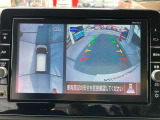 上から丸見えアラウンドビューモニターで車庫入れも安心楽々です!夜間でも綺麗に映ります。