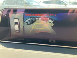 安全機能のバックモニター&全周囲モニターも装備です。