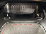 シートヒーター装備!エアコンに比べて暖まるスピードが速いので冬でも快適に過ごせます