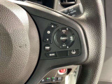 クルーズコントロールを装備しています。高速道路などで一定の速度で走ってくれるので運転が楽ですよ!速度を設定できますので、スピードの出しすぎにも注意できます。