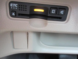 高速道路のご利用時にとても便利なETC車載器付。