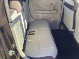 リヤシートの状態良好です。