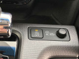 アイドリングストップ機能搭載車です。燃費向上と環境保全を考えた良い機能ですね!